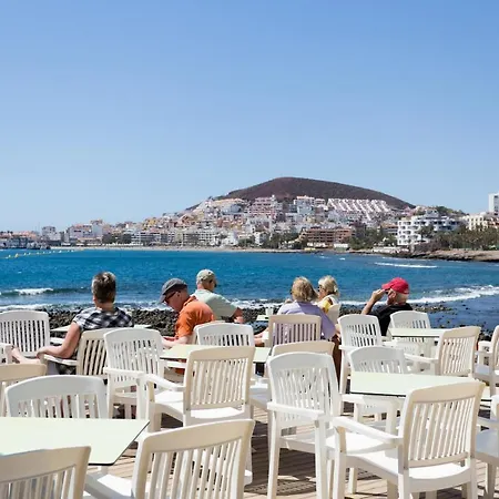 Soleado Vistas Al Mar Cristianos 로스크리스티아노스