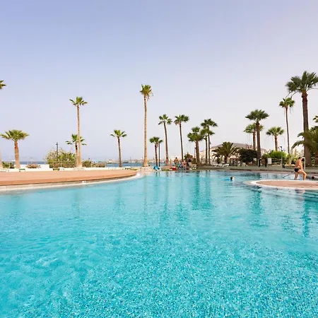 Soleado Vistas Al Mar Cristianos Los Cristianos (Tenerife)