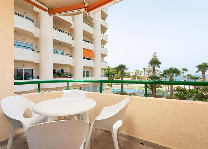 Soleado Vistas Al Mar Cristianos Los Cristianos (Tenerife)